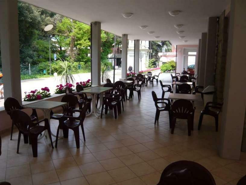 Hotel Calipso Llido Degli Estensi Esterno foto